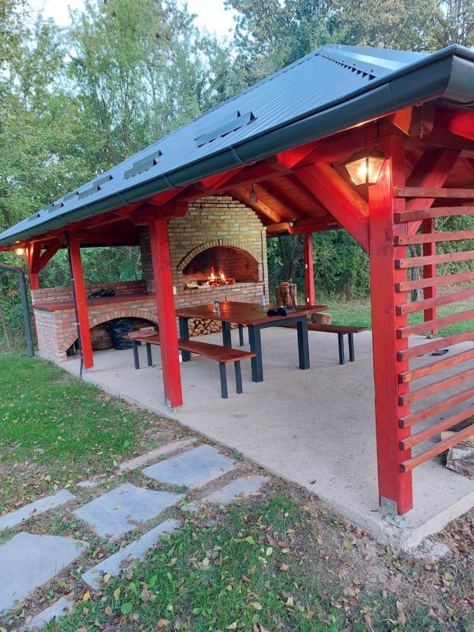Vila House Kupa Mb Petrinja Exteriér fotografie